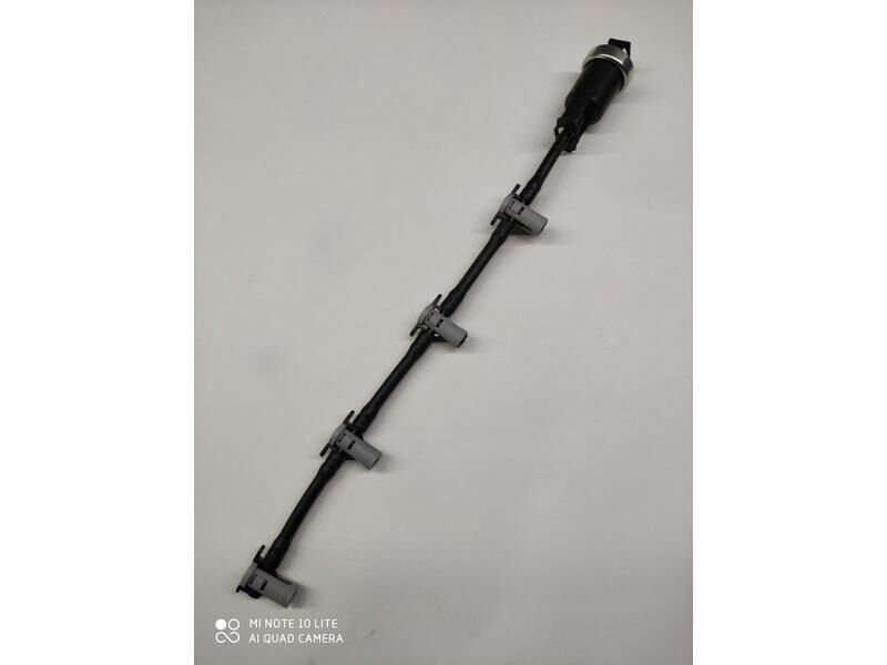 Enjektor Geri Donus Borusu Golf Jetta Passat Tiguan A4 A6 Octavia