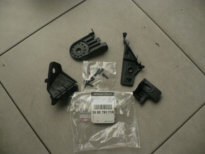 Sol Far Baglanti Takimi Sandero