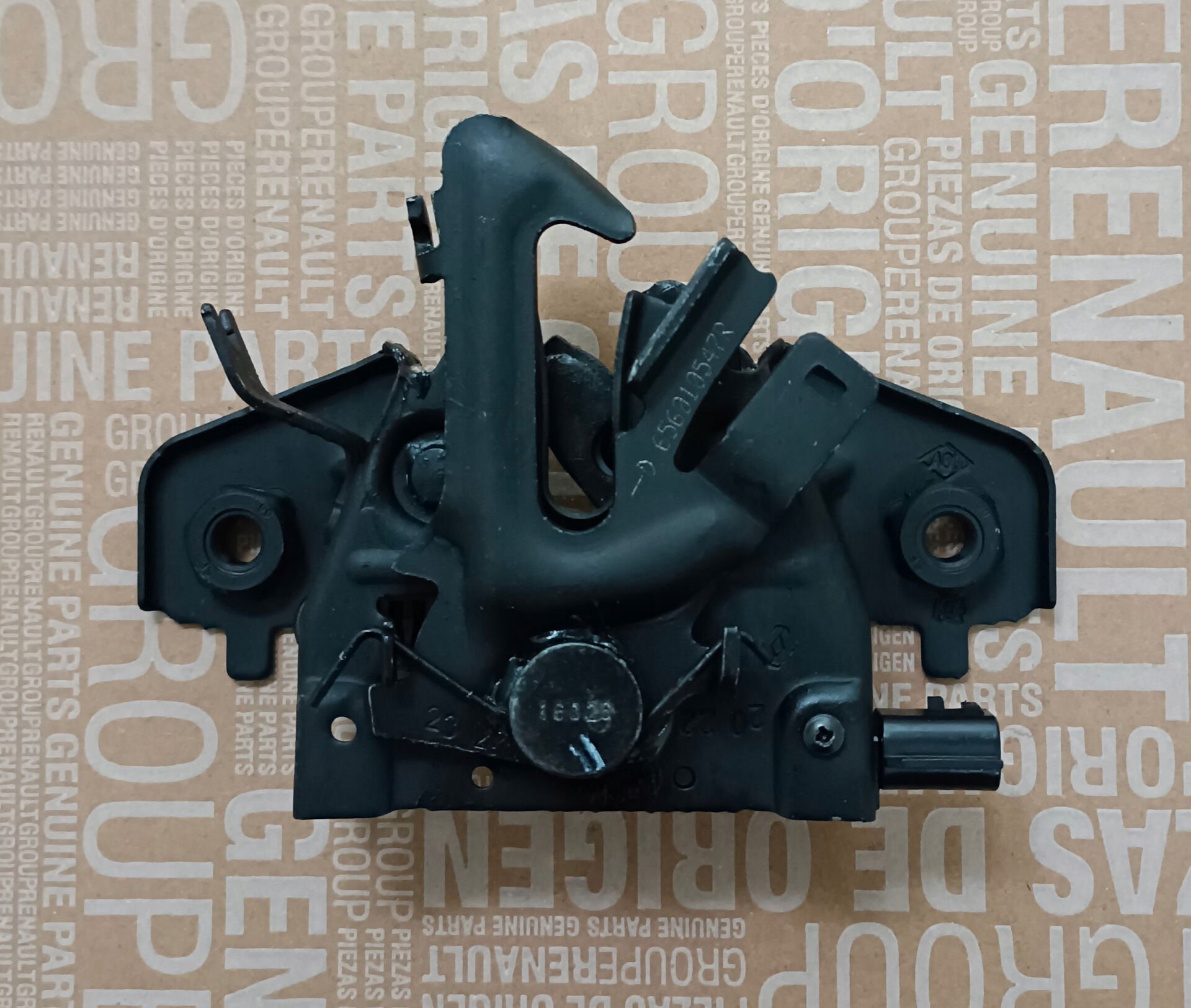 Clio 5-V Motor Kaput Kilidi 2020-> 656016253R-656010547R -Renault Mais