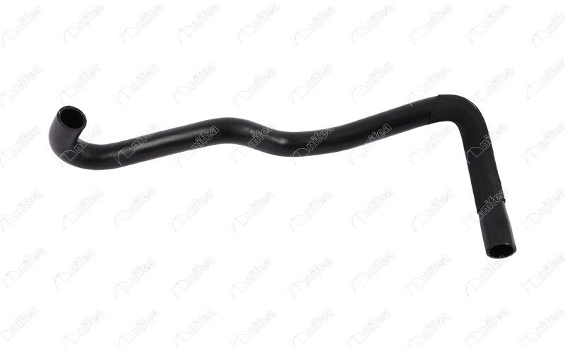 Radyator Ust Hortumu Logan 1.4 - 1.6 08 =>